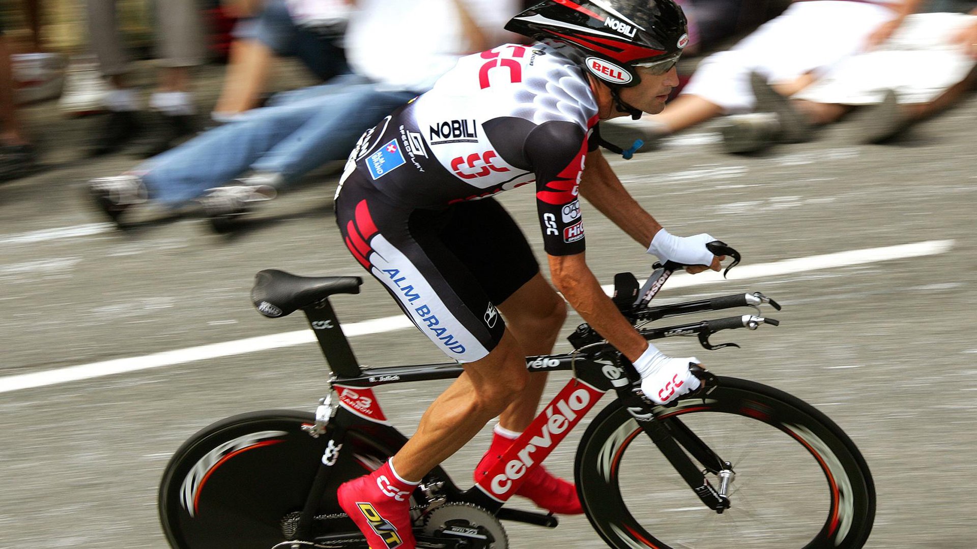 跆拳道挑战赛：力与美的艺术表现，跆拳道激烈比赛视频