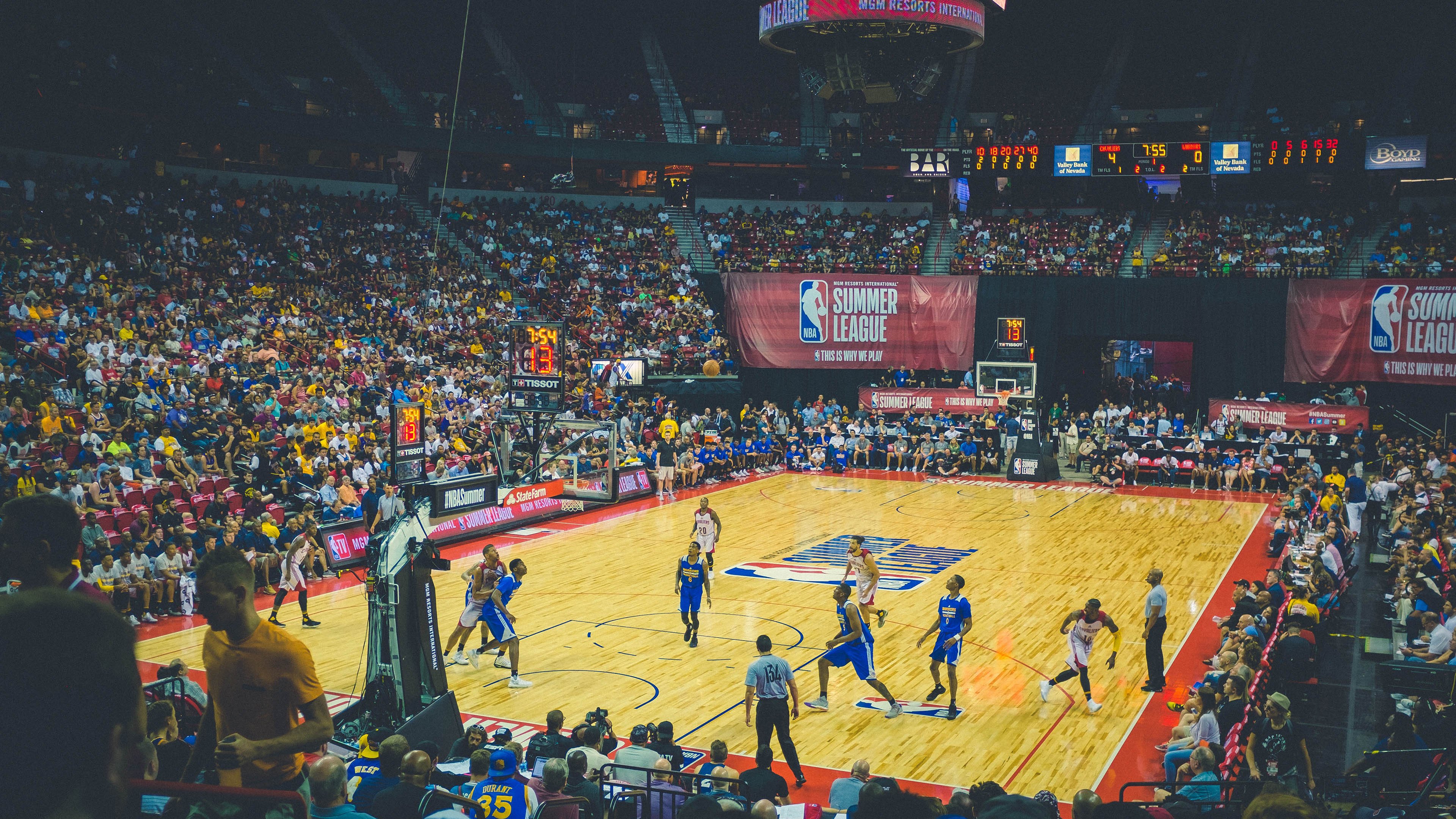 青少年篮球“希望之星”全国巡讲活动走进新疆，cba希望之星